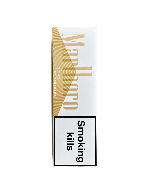 marlboro gold cigarettes duty free in airport hi-res stock photography and images Marlboro Gold Vs Seven Stars