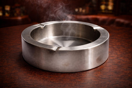 Brushed stainless steel heavy-duty round ashtray