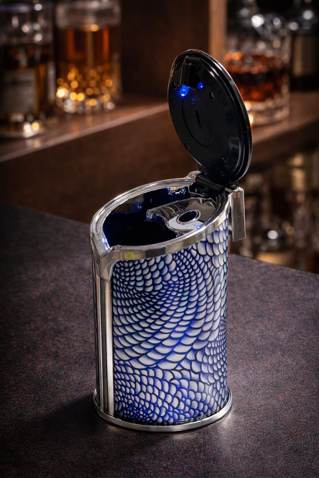 Blue scale LED flip-top cylinder ashtray