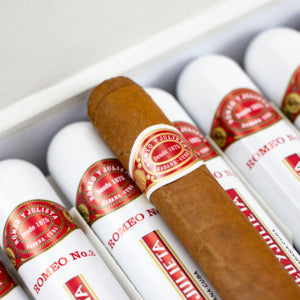 Romeo Y Julieta No.2 – Authentic in UAE | VAPE DOKHA UAE