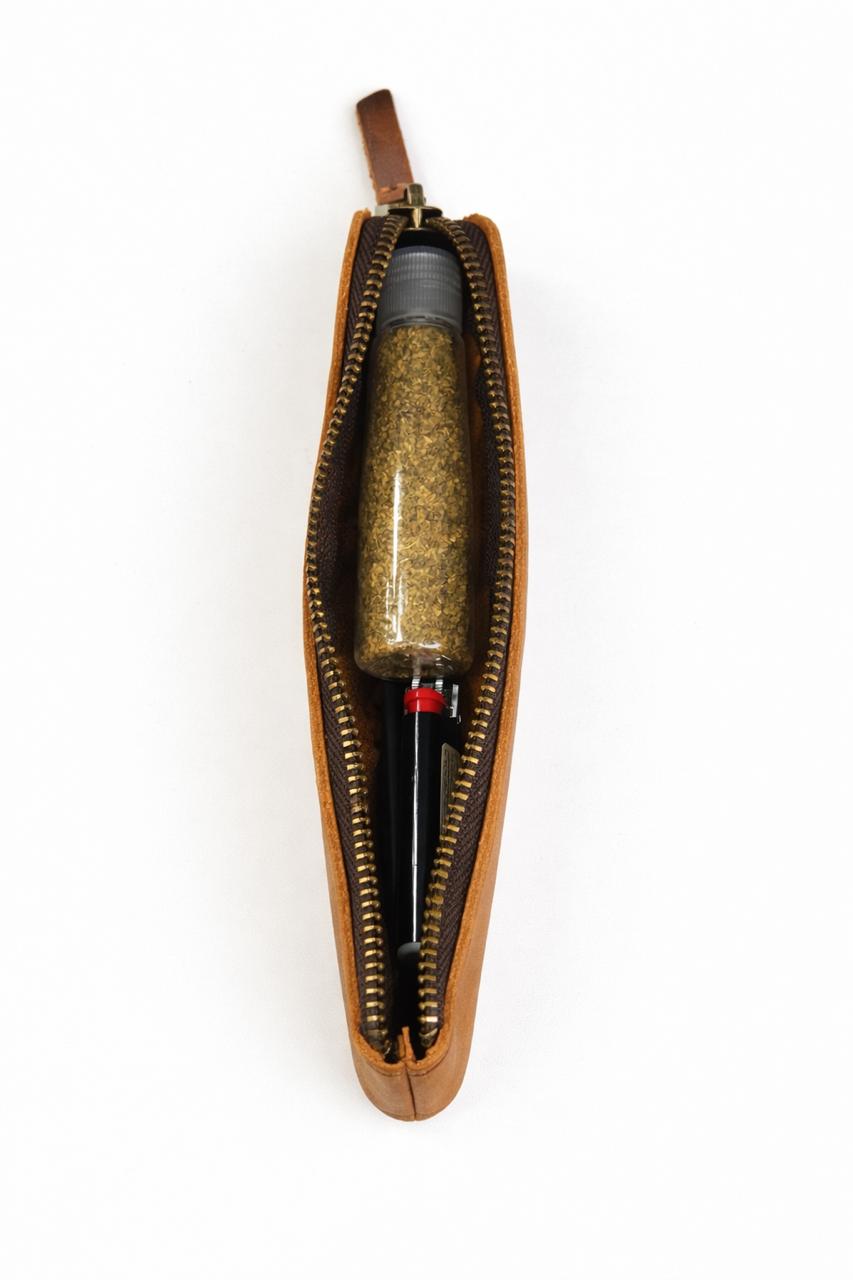 Slim leather medwakh pouch