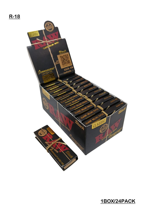 Raw black classic rolling paper+ tips